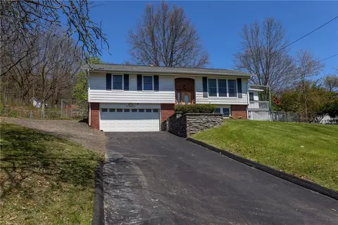 125 Bradley Ct, Horseheads, NY 14845