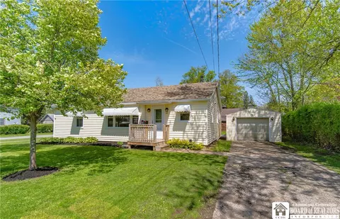47 Crandall St, Westfield, NY 14787