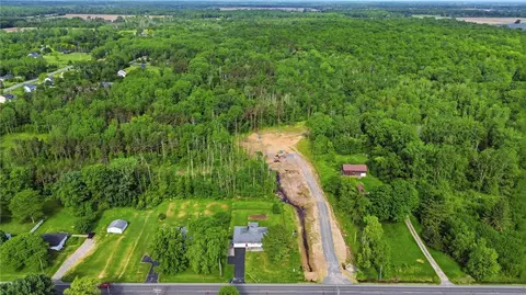 5 Moonshadow Lndg, Hamlin, NY 14464