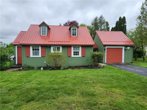 177 High St, Avon, NY 14414