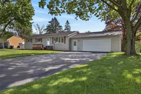 6042 E River Rd, West Henrietta, NY 14586