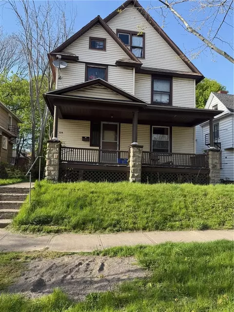 514 Parsells Ave, Rochester, NY 14609