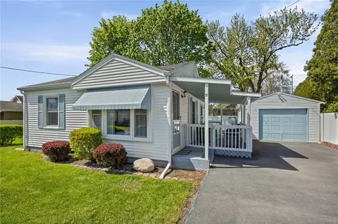 37 Hazelhurst Ave, Owasco, NY 13021