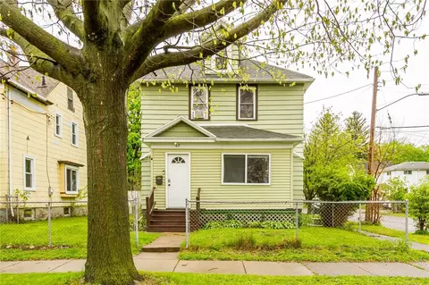 67 Wilbur St, Rochester, NY 14611