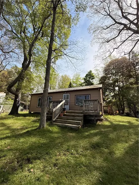7125 Sunset Dr, Huron, NY 14590