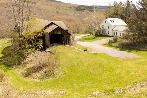 Exterior - 195 Oscar Dougherty Rd, Roxbury, NY 12459 photo 4 of 10
