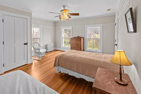 Bedroom - 195 Oscar Dougherty Rd, Roxbury, NY 12459 photo 2 of 3