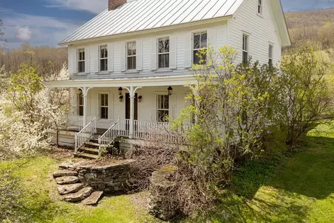 Exterior - 195 Oscar Dougherty Rd, Roxbury, NY 12459 photo 6 of 10