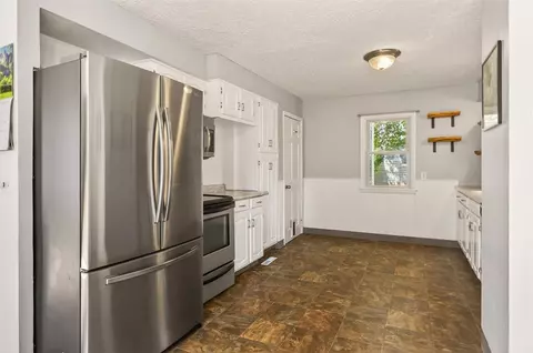 Kitchen - 464 Harwick Rd, Irondequoit, NY 14609 photo 2 of 4