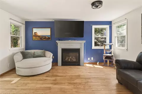 Living - 464 Harwick Rd, Irondequoit, NY 14609 photo 8 of 9