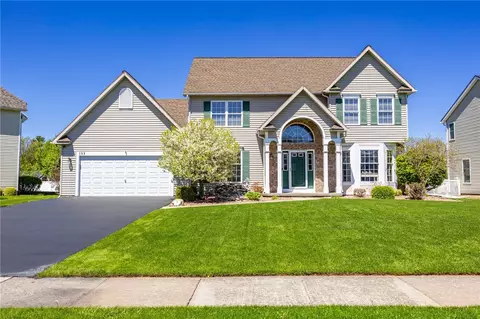 153 Rumford Rd, Greece, NY 14626