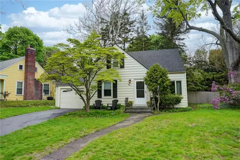 380 Hillside Ave, Rochester, NY 14610