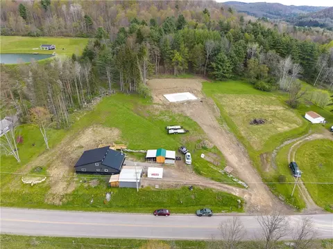 354 Evans Ave, Wirt, NY 14715