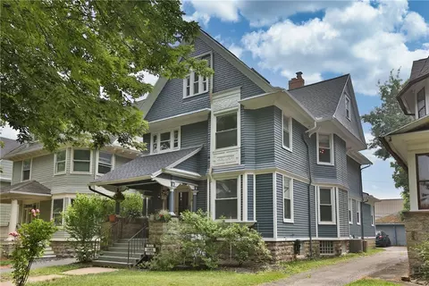 29 Birch Cres, Rochester, NY 14607