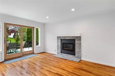 Living - 54 Paxton Rd, Irondequoit, NY 14617 photo 9 of 10