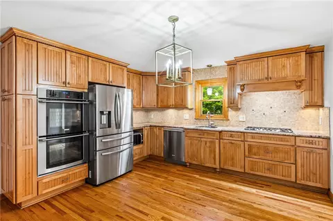 Kitchen - 54 Paxton Rd, Irondequoit, NY 14617 photo 4 of 4
