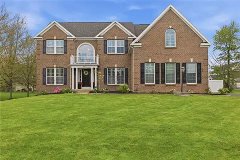 100 Triple Diamond, Webster, NY 14580