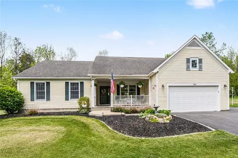 7988 Baptist Hill Rd, Bristol, NY 14469