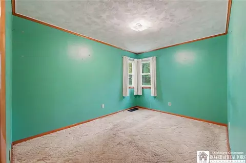 Bedroom - 324 Queen St, Olean, NY 14760 photo 3 of 8
