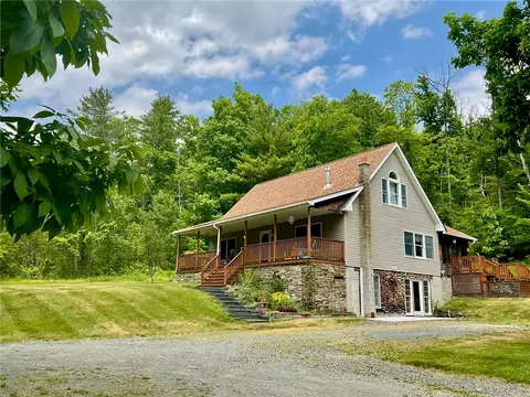 118 Snowburg Rd, Southport, NY 14871