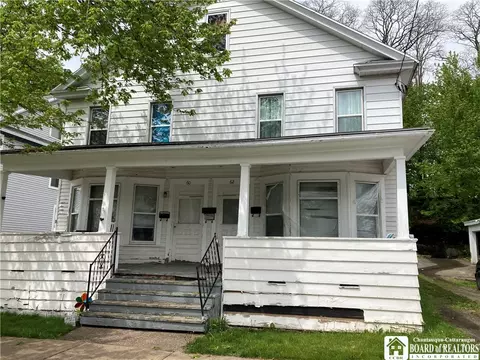 60-62 Cleveland Ave #60, Pomfret, NY 14063