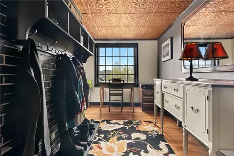 Entry Way - 183 Guy Beardsley Rd, Butternuts, NY 13825 photo 2 of 3