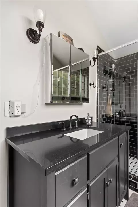 Bath - 183 Guy Beardsley Rd, Butternuts, NY 13825 photo 2 of 3
