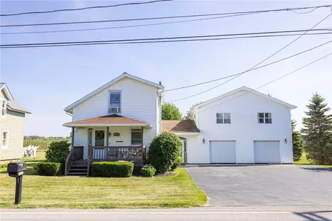 7362 Sodus Center Rd, Sodus, NY 14551