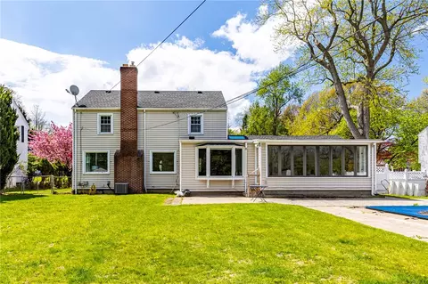 Exterior - 353 Pinecrest Dr, Irondequoit, NY 14617 photo 9 of 9
