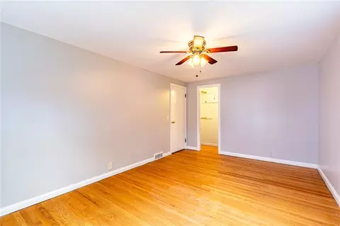 Bedroom - 353 Pinecrest Dr, Irondequoit, NY 14617 photo 8 of 9