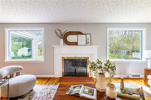 Living - 353 Pinecrest Dr, Irondequoit, NY 14617 photo 5 of 7