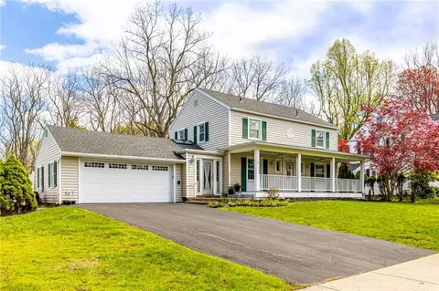 353 Pinecrest Dr, Irondequoit, NY 14617