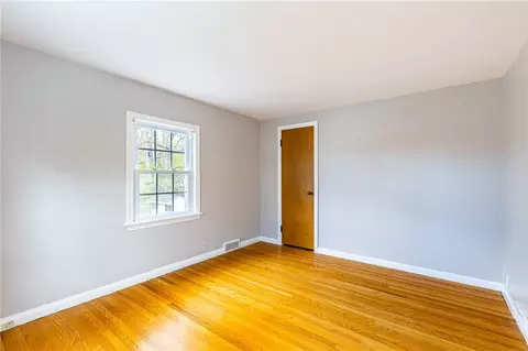 Bedroom - 353 Pinecrest Dr, Irondequoit, NY 14617 photo 1 of 9