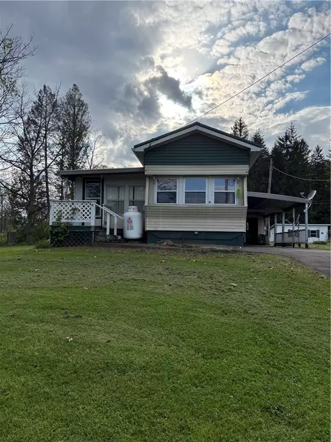 13 Lyle Rd, Tioga, NY 13734 photo 2