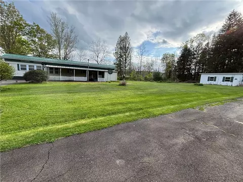 13 Lyle Rd, Tioga, NY 13734