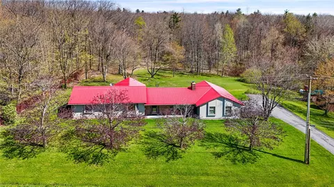 6835 Mead Hill Rd, Wayland, NY 14572