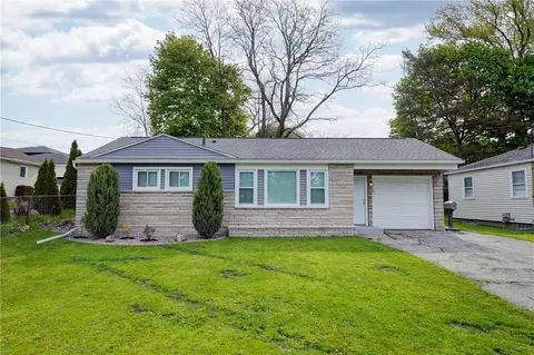 2092 N Goodman St, Irondequoit, NY 14609