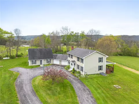 152 Kukenberger Meadow Ln, Middlefield, NY 13326