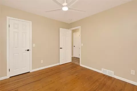 Bedroom - 24 Bennett Ave, Irondequoit, NY 14609 photo 4 of 11