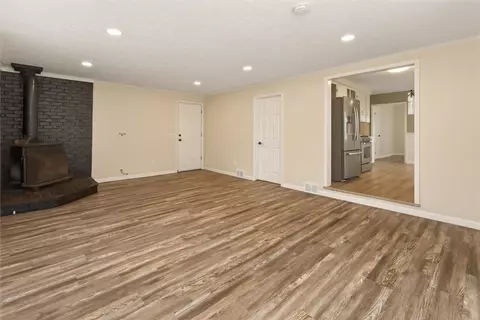 Living - 24 Bennett Ave, Irondequoit, NY 14609 photo 2 of 5