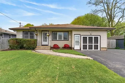 24 Bennett Ave, Irondequoit, NY 14609