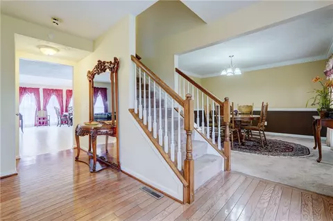 Entry Way - 644 Yardley Ct, Webster, NY 14580 photo 1 of 5