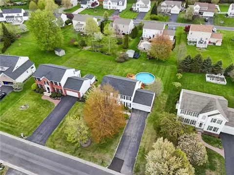 View/Area - 644 Yardley Ct, Webster, NY 14580 photo 1 of 2