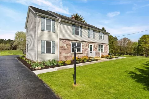 2308 Plank Rd, Lima, NY 14485