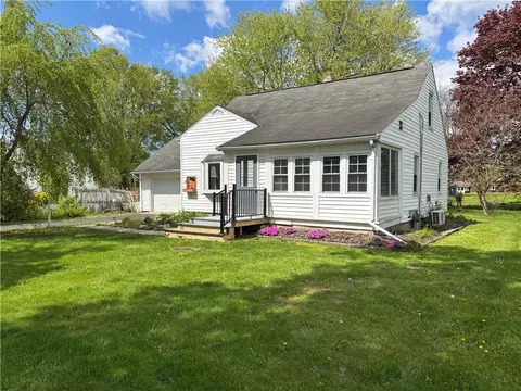 163 Ridge Rd, Horseheads, NY 14845