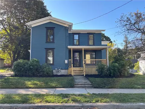 28 Fair St, Oneonta, NY 13820