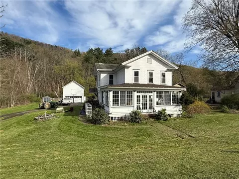1805 Pennsylvania Ave, Southport, NY 14871