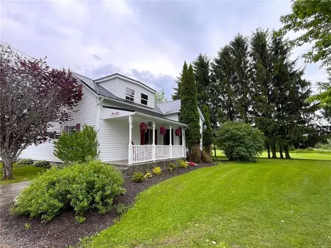 7441 Vermont Hill Rd, Holland, NY 14080