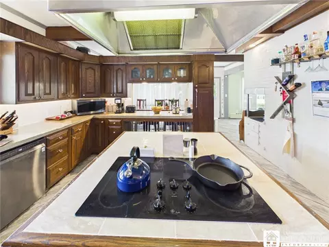 Kitchen - 1065 Kingston Dr, Olean, NY 14760 photo 4 of 8