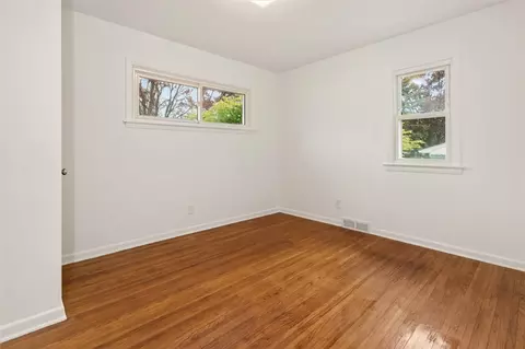 Bedroom - 370 Lafayette Rd, Irondequoit, NY 14609 photo 5 of 6